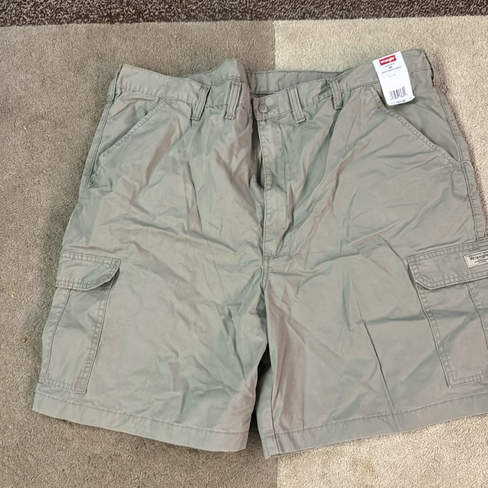 Men’s cargo shorts B&T